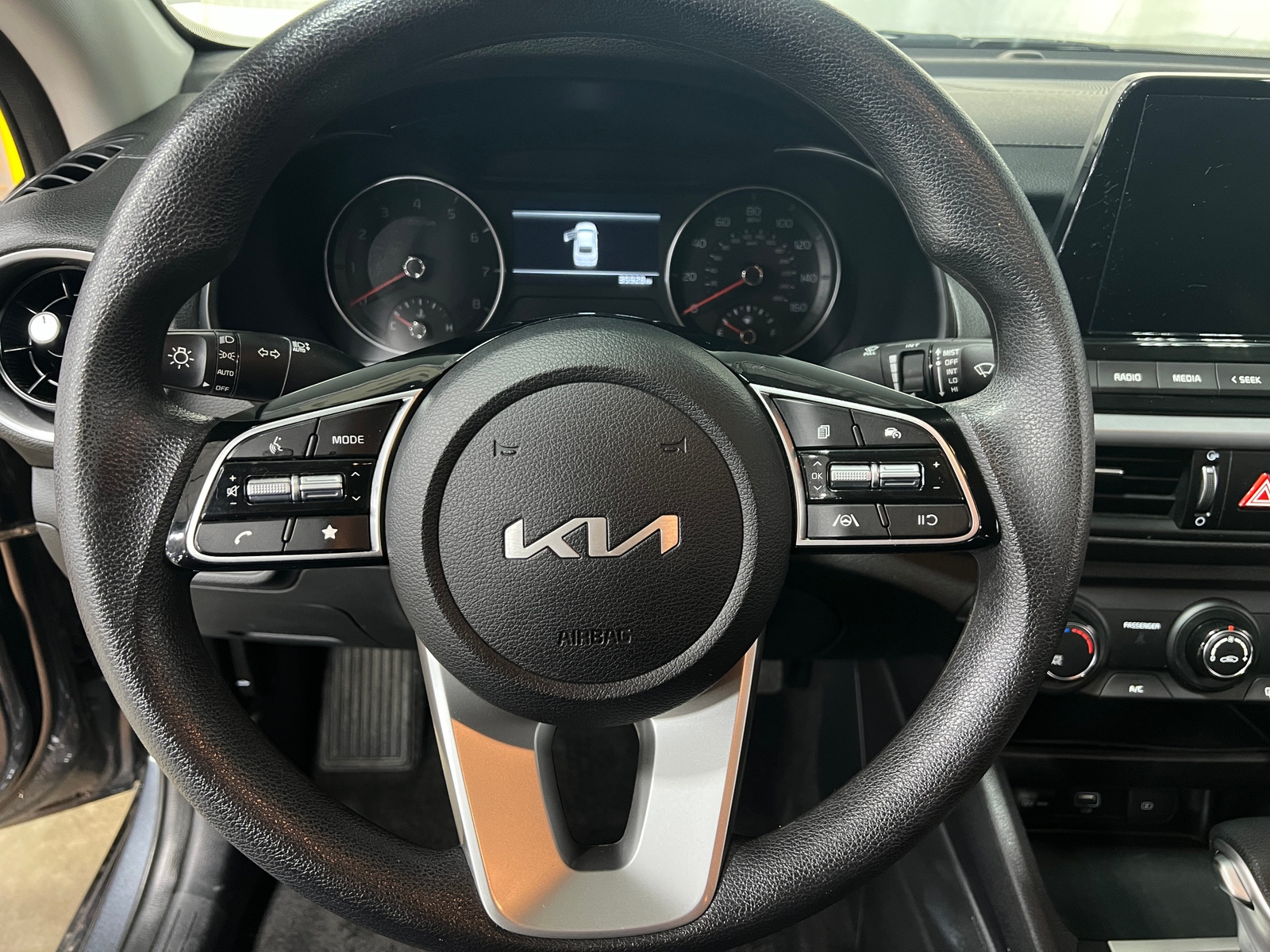 Thumbnail: 2024 Kia Forte - 5