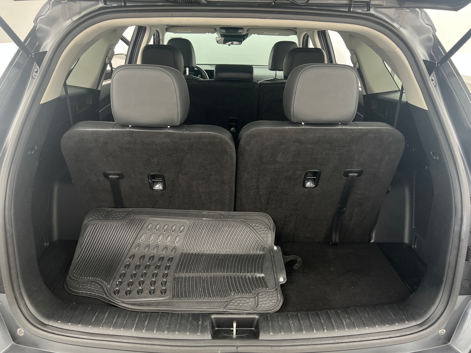 Thumbnail: 2024 Kia Sorento - 6