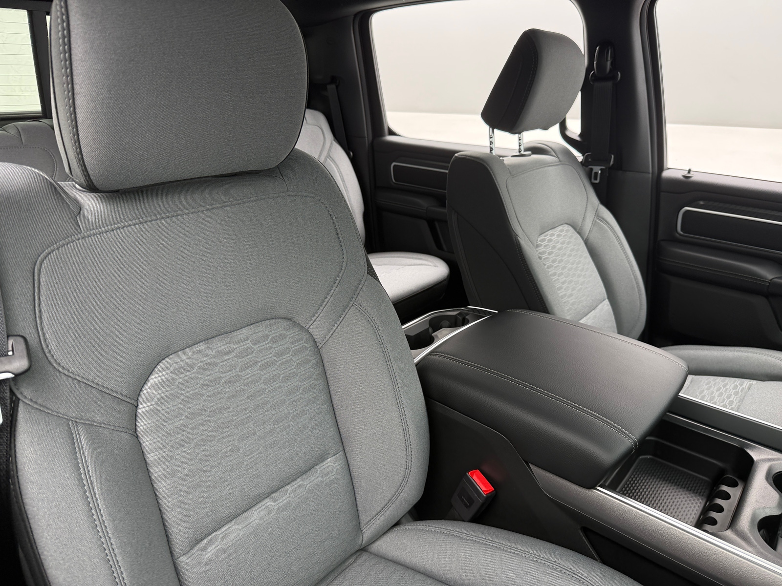 Thumbnail: 2026 RAM 1500 - 2