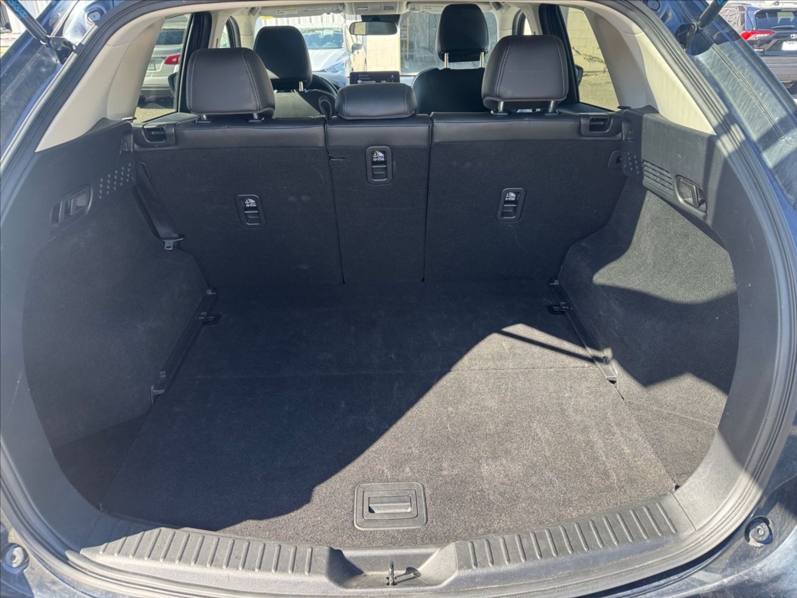 Thumbnail: 2025 Mazda CX-5 - 6