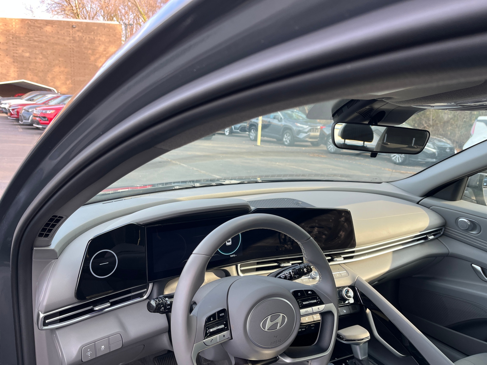 Thumbnail: 2025 Hyundai Elantra - 3