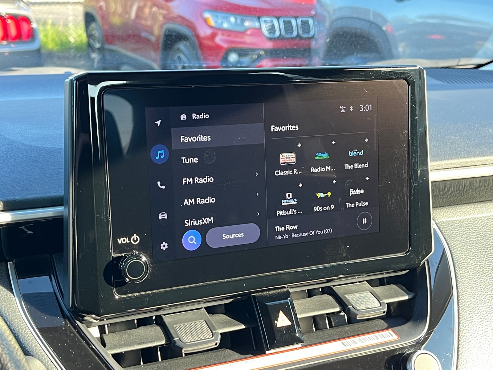 Thumbnail: 2025 Toyota Corolla - 4