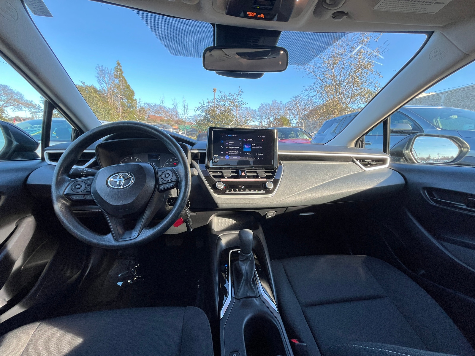 Thumbnail: 2025 Toyota Corolla - 3