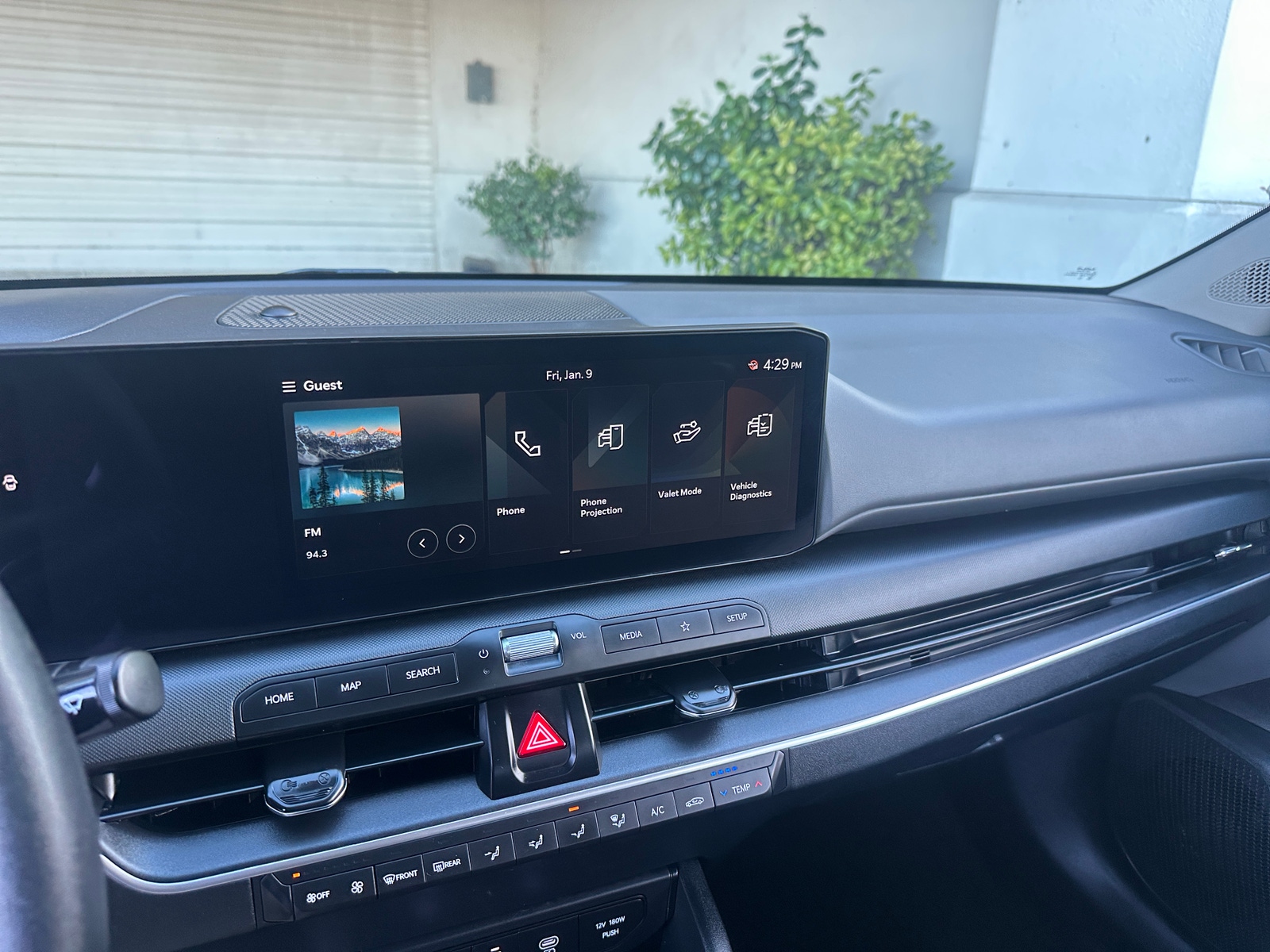 Thumbnail: 2025 Kia K4 - 4