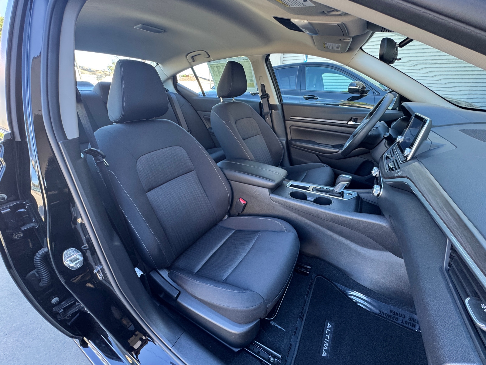 Thumbnail: 2025 Nissan Altima - 2