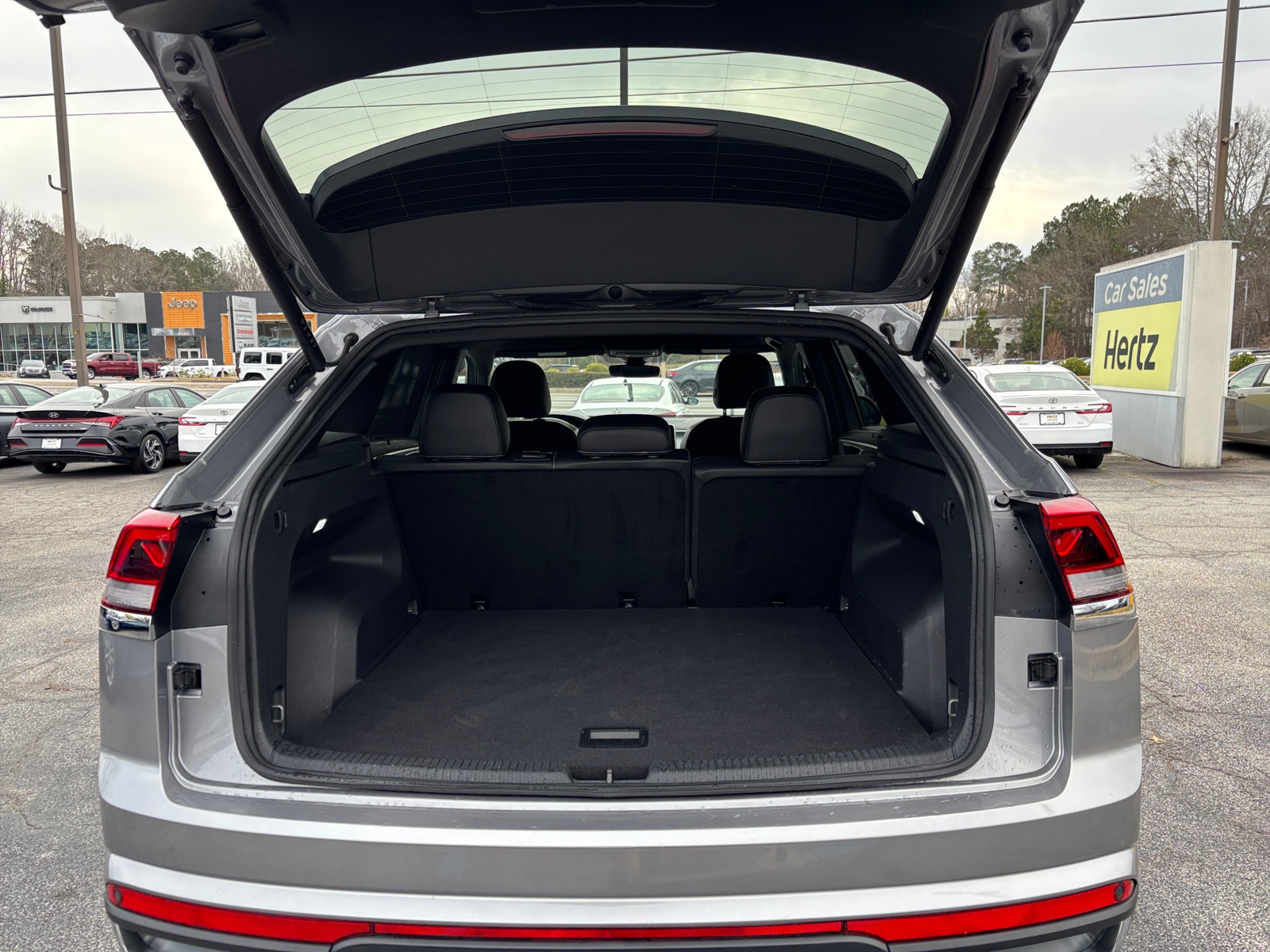 Thumbnail: 2025 Volkswagen Atlas - 6