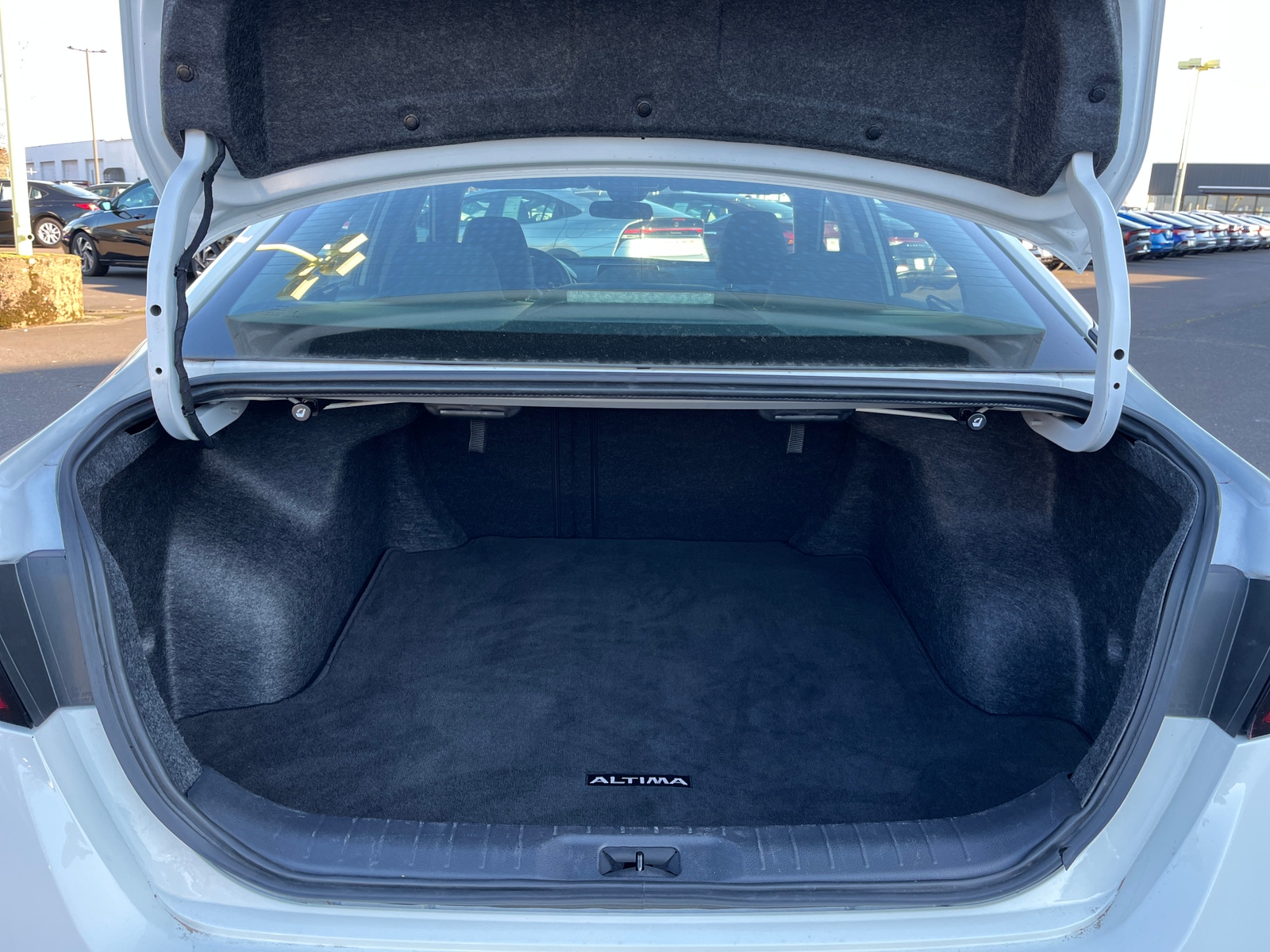 Thumbnail: 2025 Nissan Altima - 6