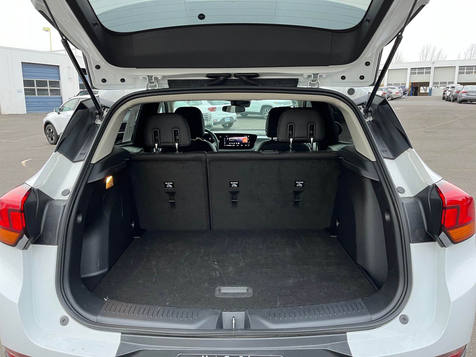 Thumbnail: 2025 Buick Encore GX - 6