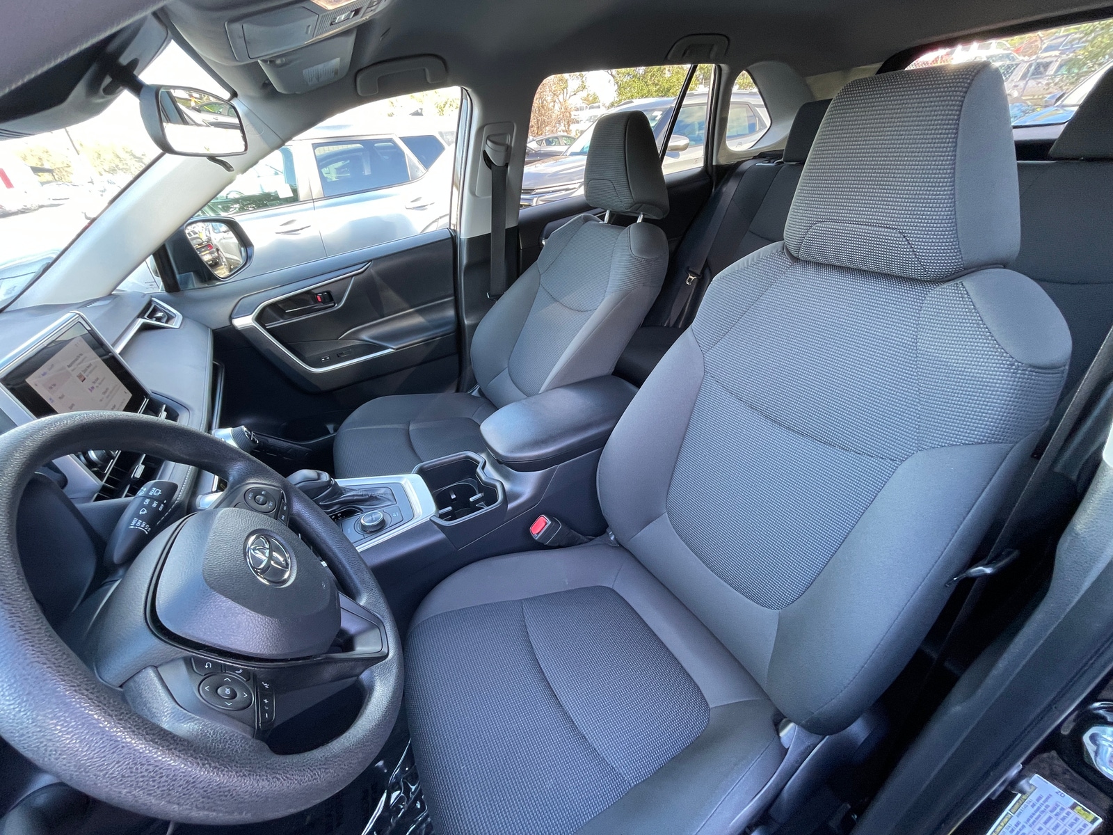 Thumbnail: 2025 Toyota RAV4 - 2