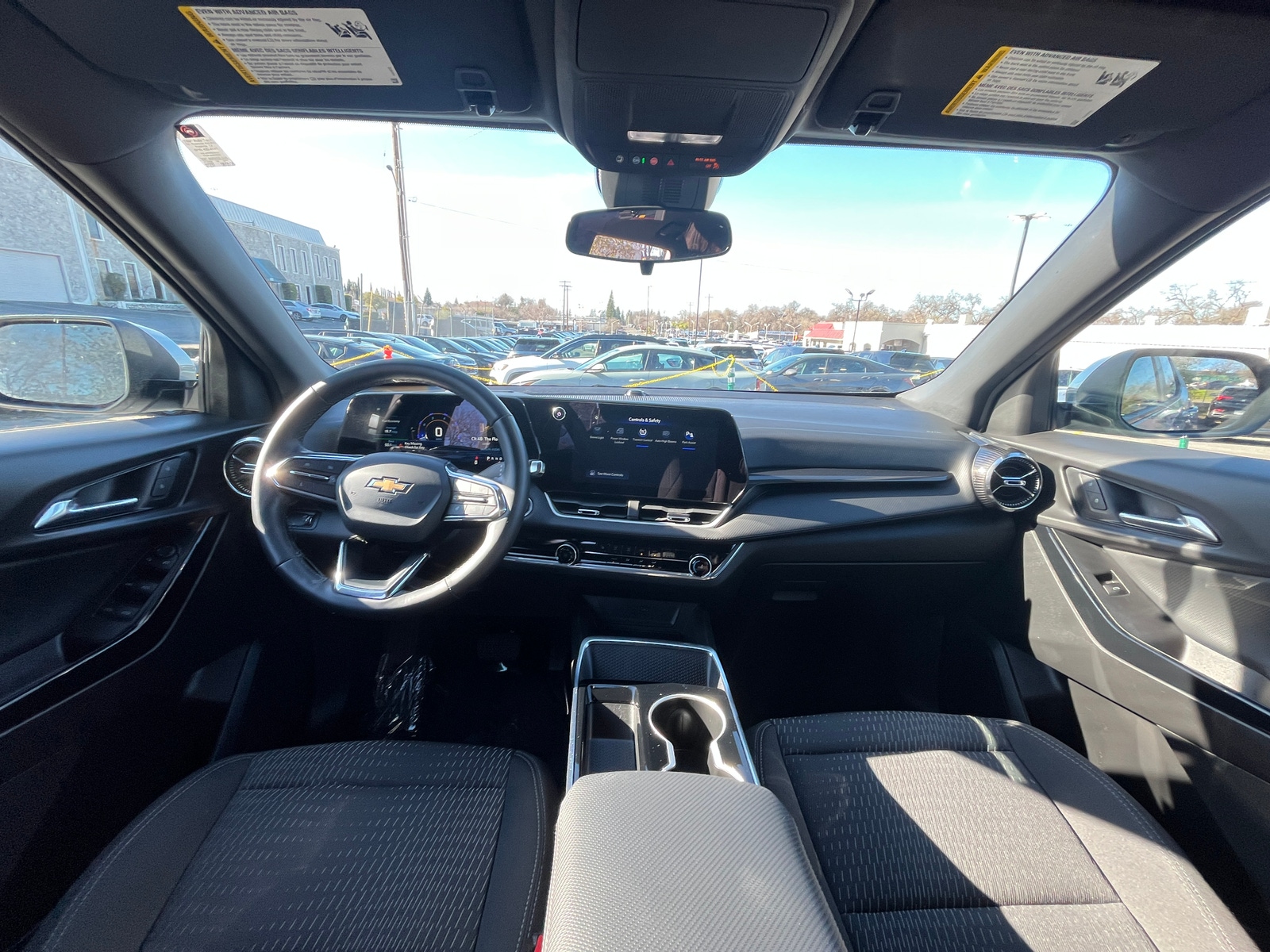 Thumbnail: 2025 Chevrolet Equinox - 3