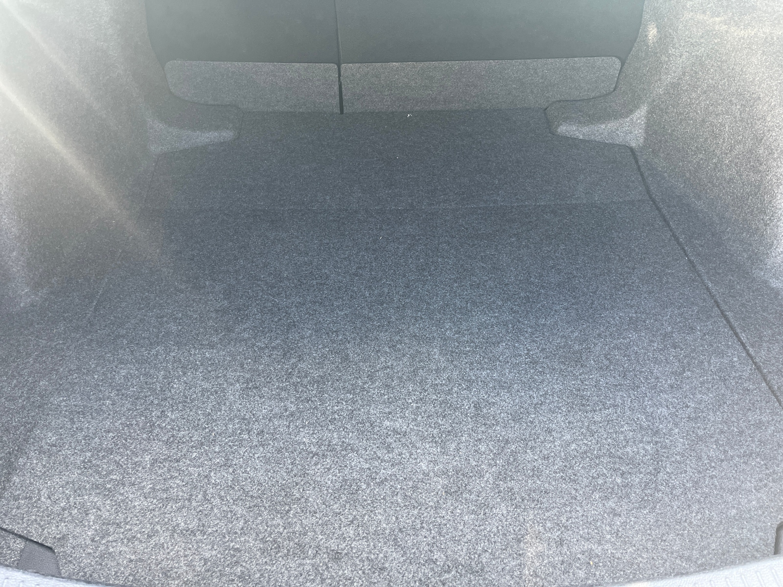 Thumbnail: 2025 Toyota Corolla - 4