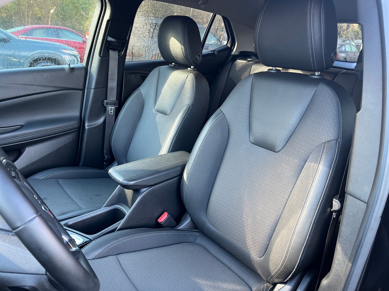 Thumbnail: 2025 Buick Encore GX - 2