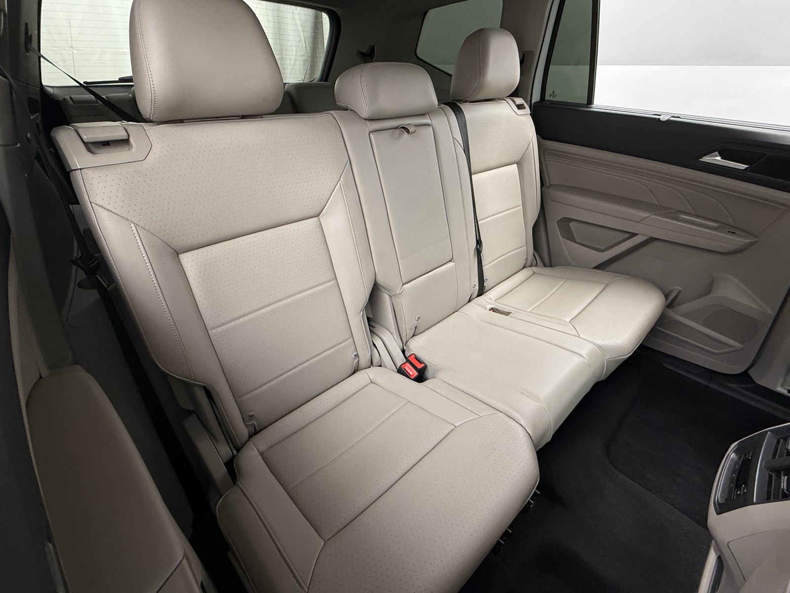 Thumbnail: 2022 Volkswagen Atlas - 5