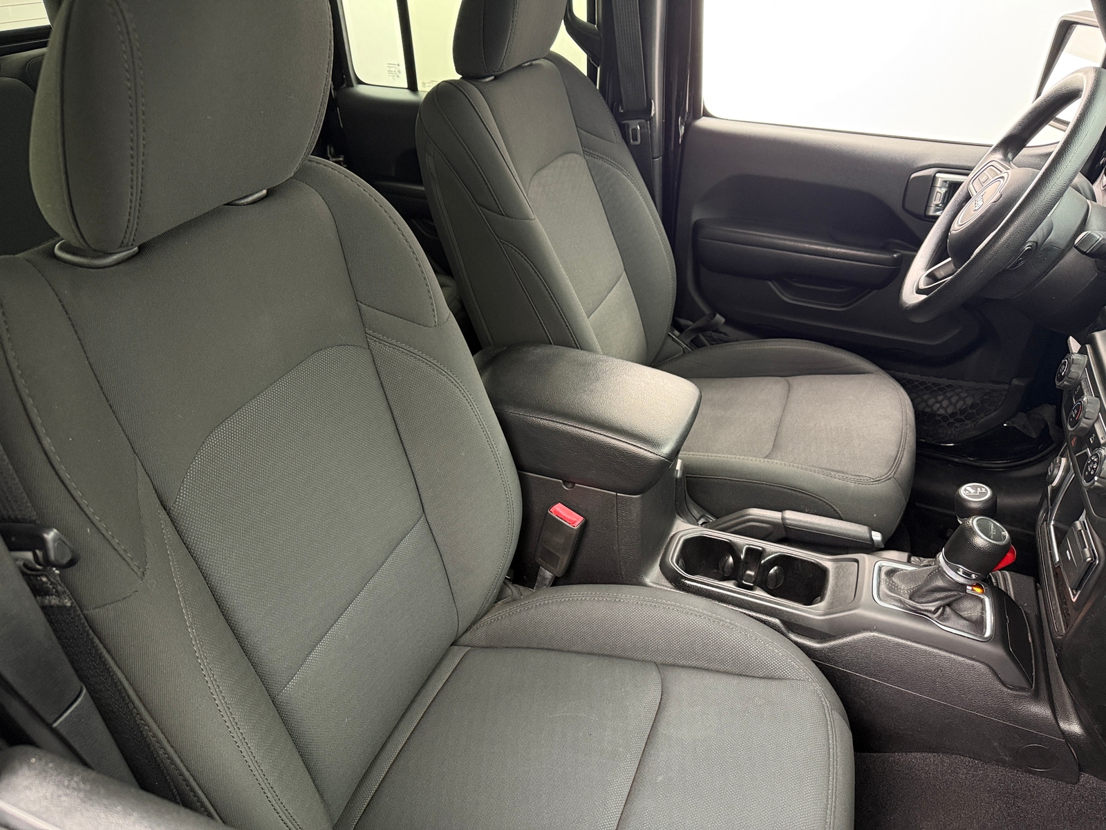 Thumbnail: 2020 Jeep Gladiator - 2