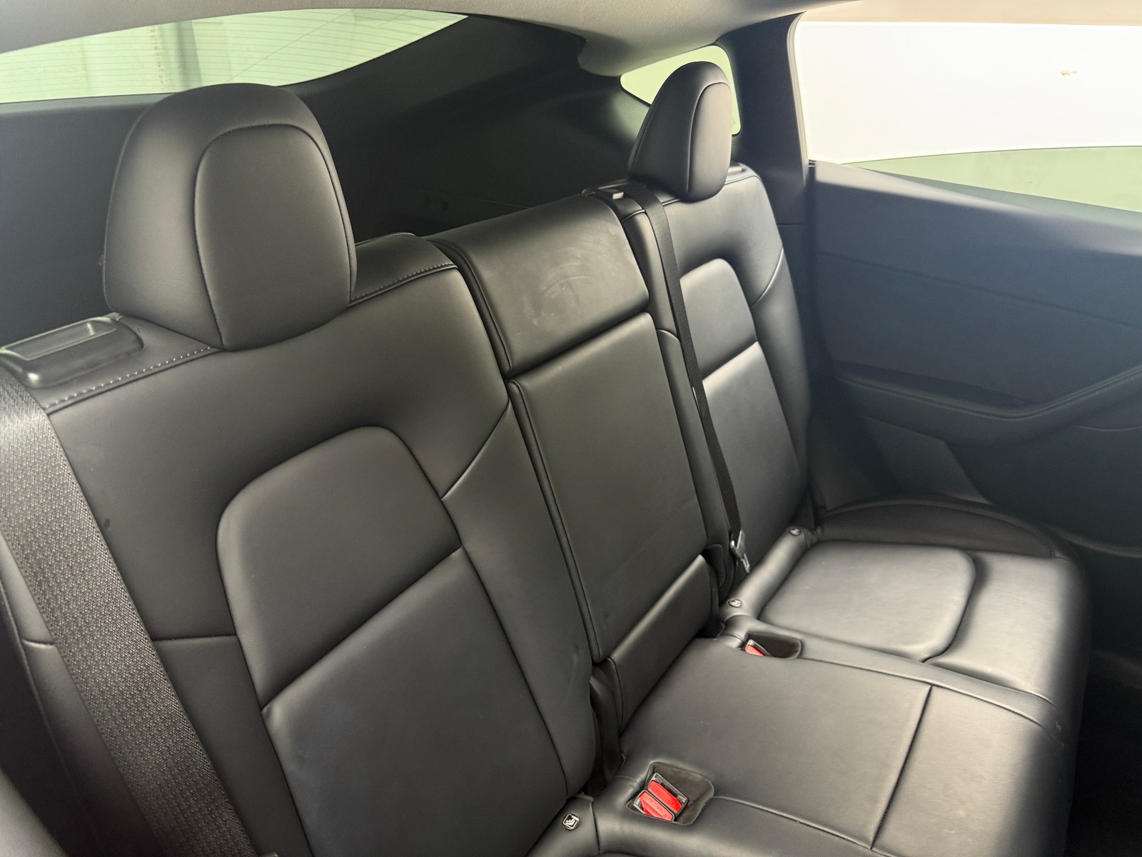 Thumbnail: 2022 Tesla Model Y - 5