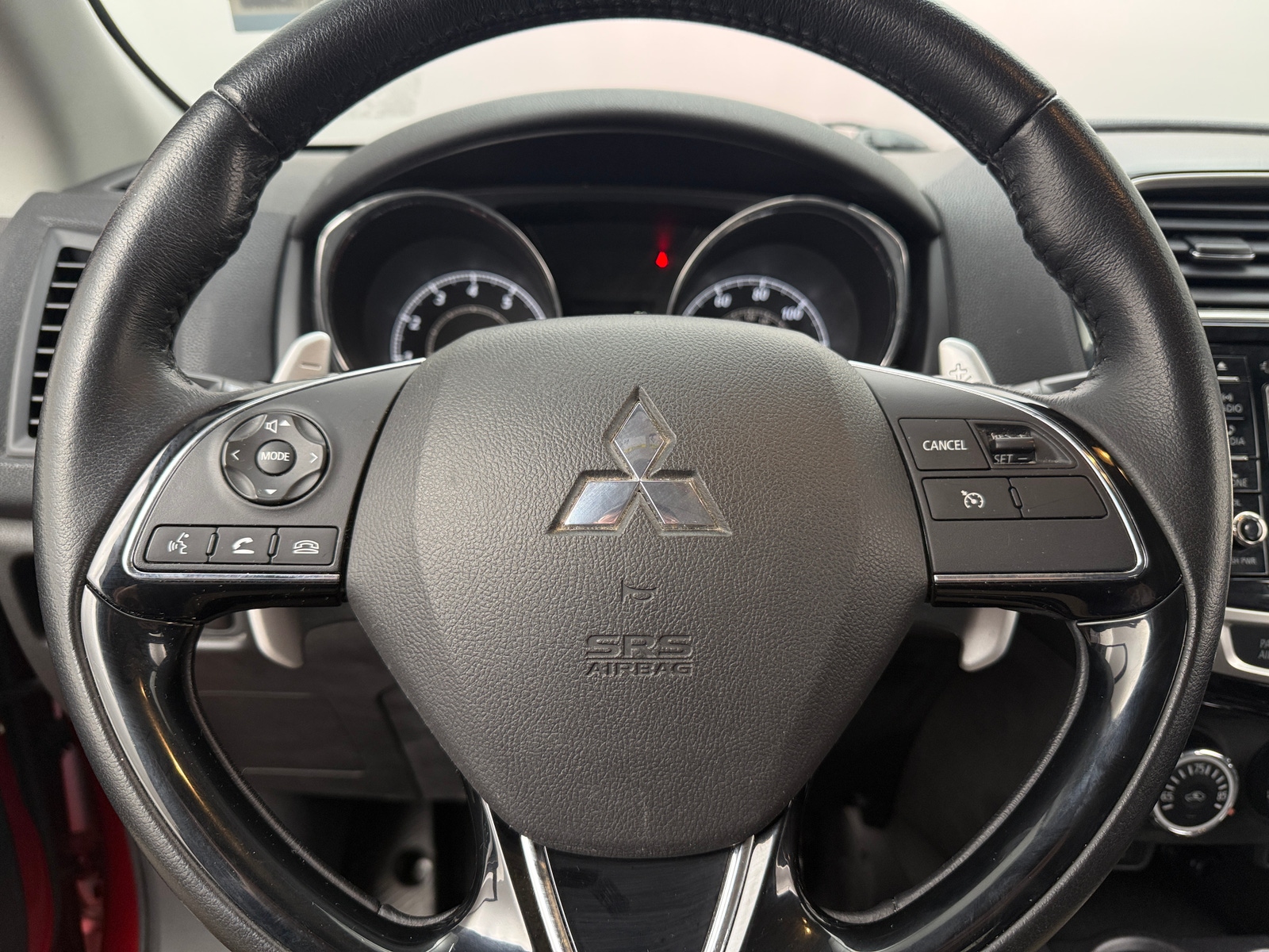 Thumbnail: 2017 Mitsubishi Outlander Sport - 4