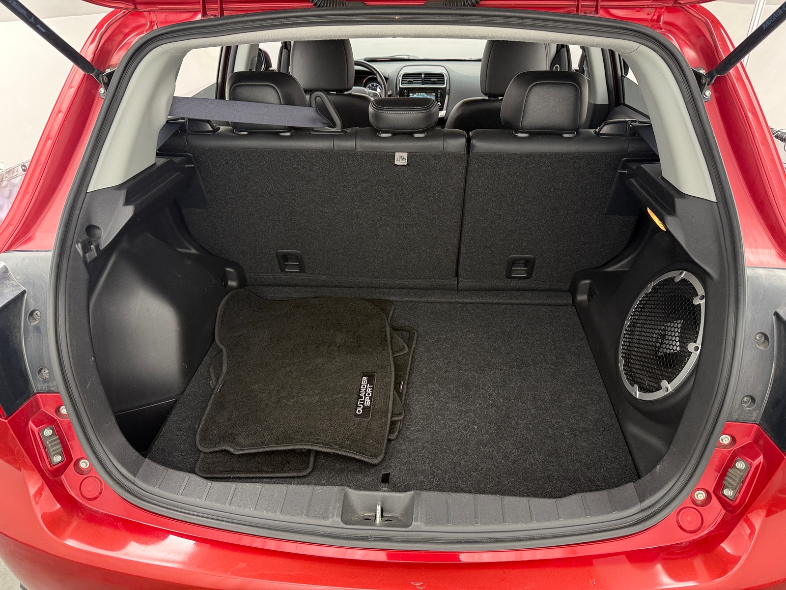 Thumbnail: 2017 Mitsubishi Outlander Sport - 6