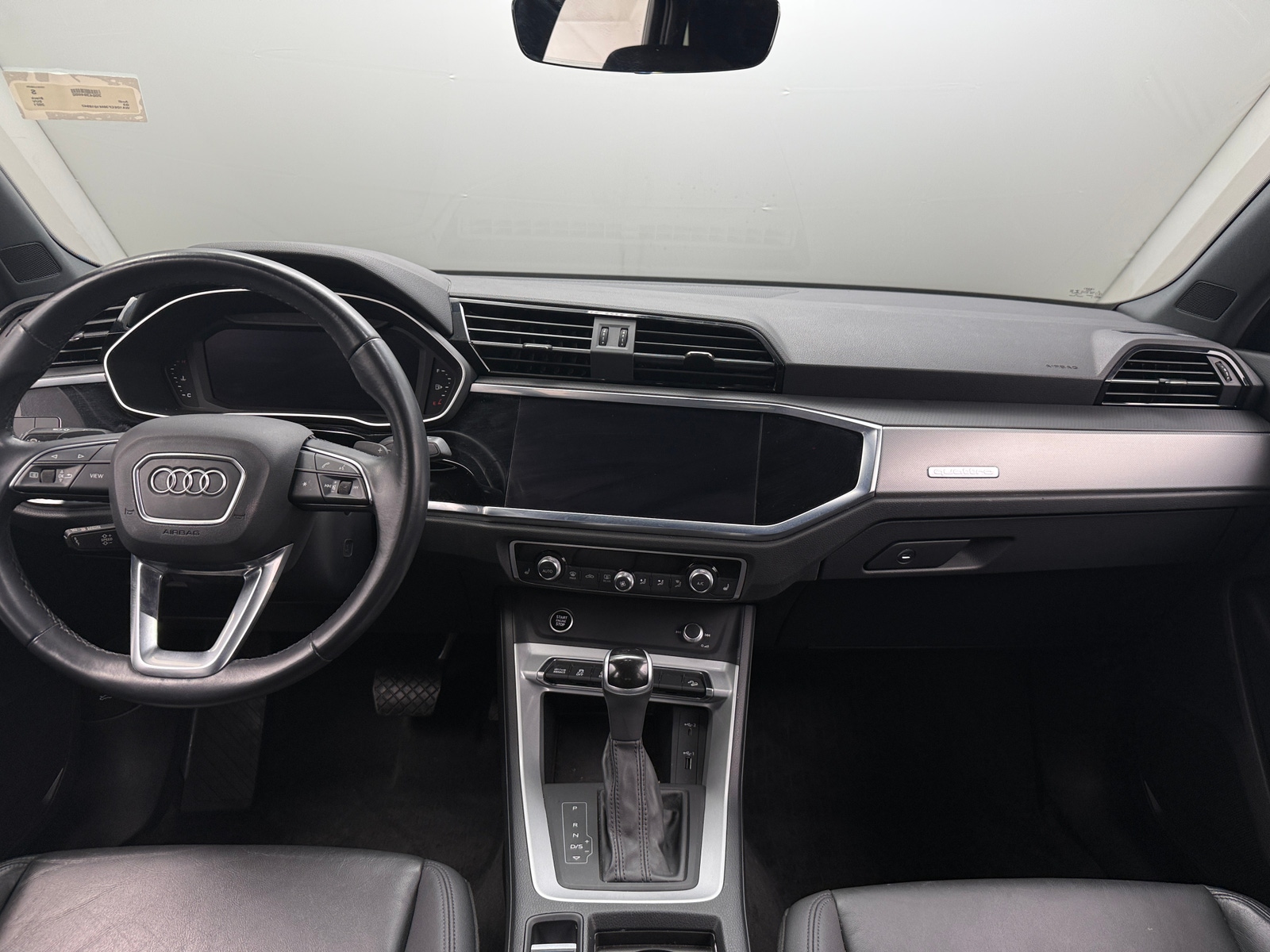 Thumbnail: 2021 Audi Q3 - 2