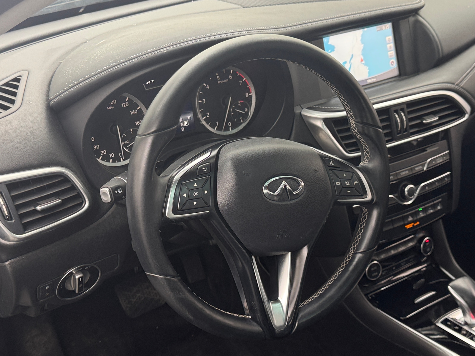 Thumbnail: 2018 INFINITI QX30 - 4