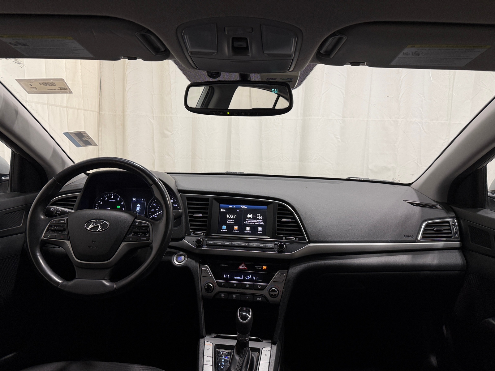 Thumbnail: 2018 Hyundai Elantra - 3