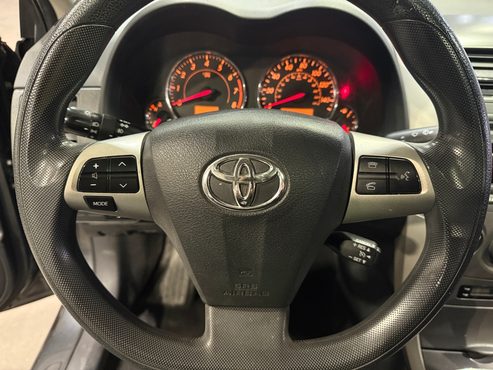 Thumbnail: 2011 Toyota Corolla - 5