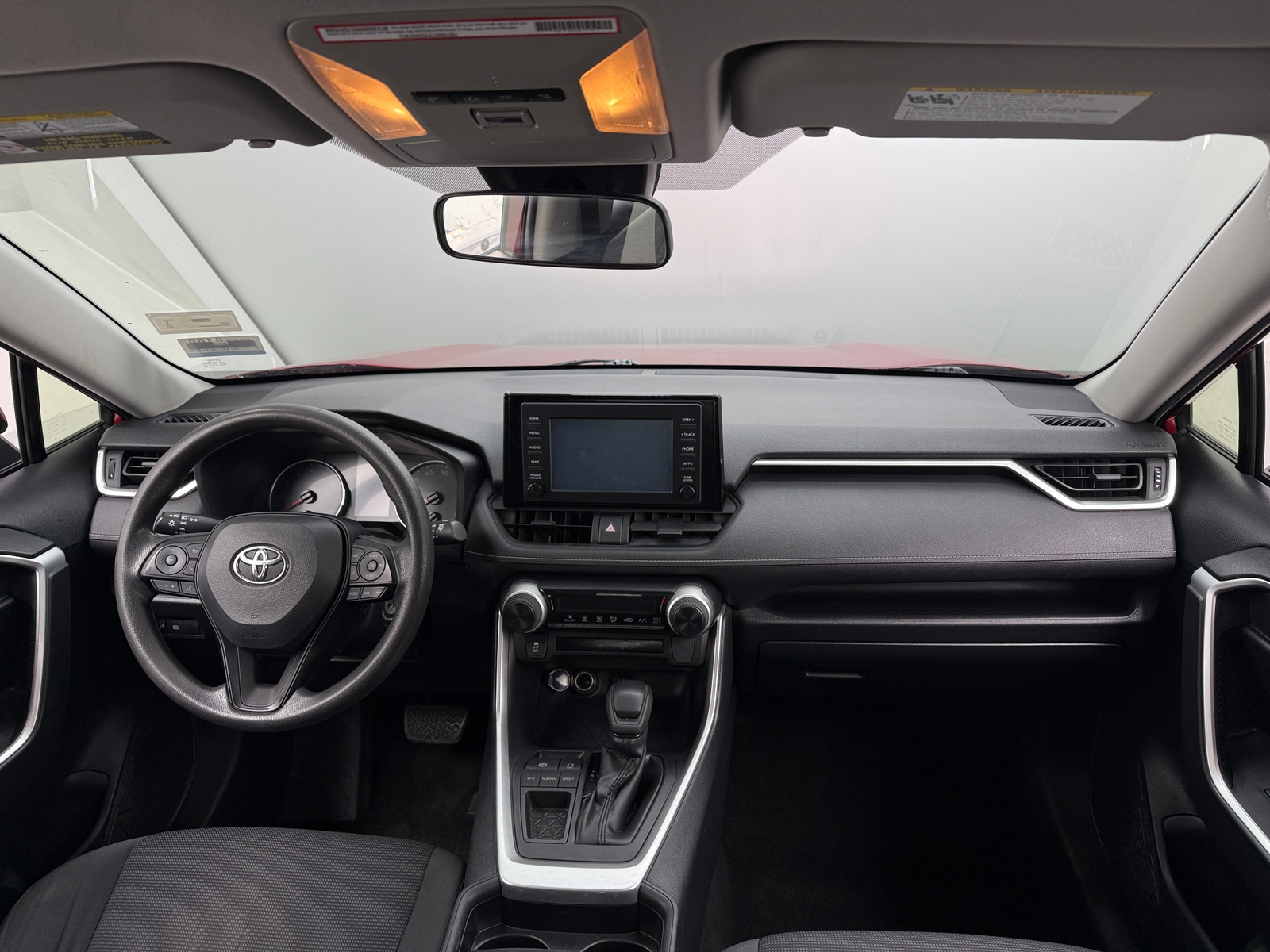 Thumbnail: 2019 Toyota RAV4 - 3