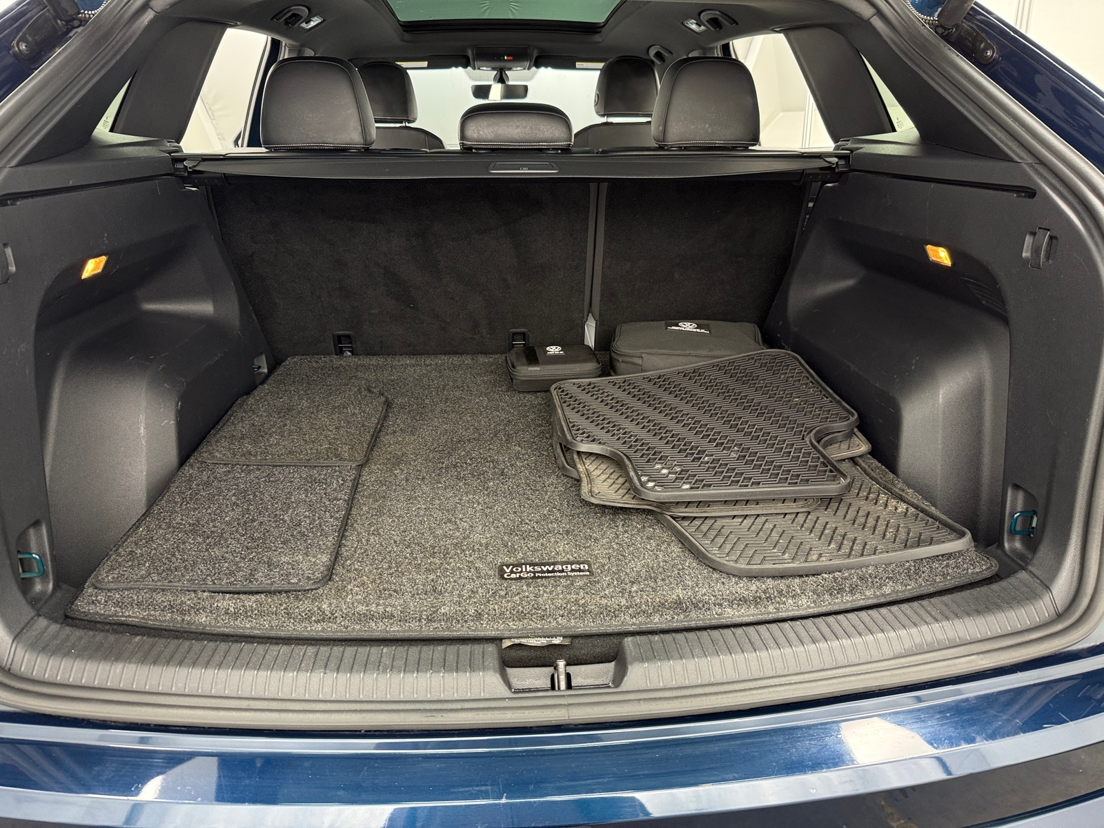 Thumbnail: 2022 Volkswagen Atlas - 6