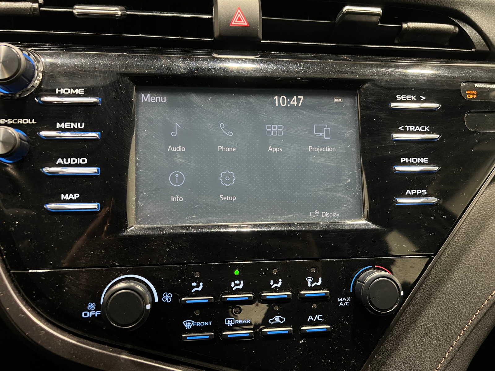 Thumbnail: 2019 Toyota Camry - 4