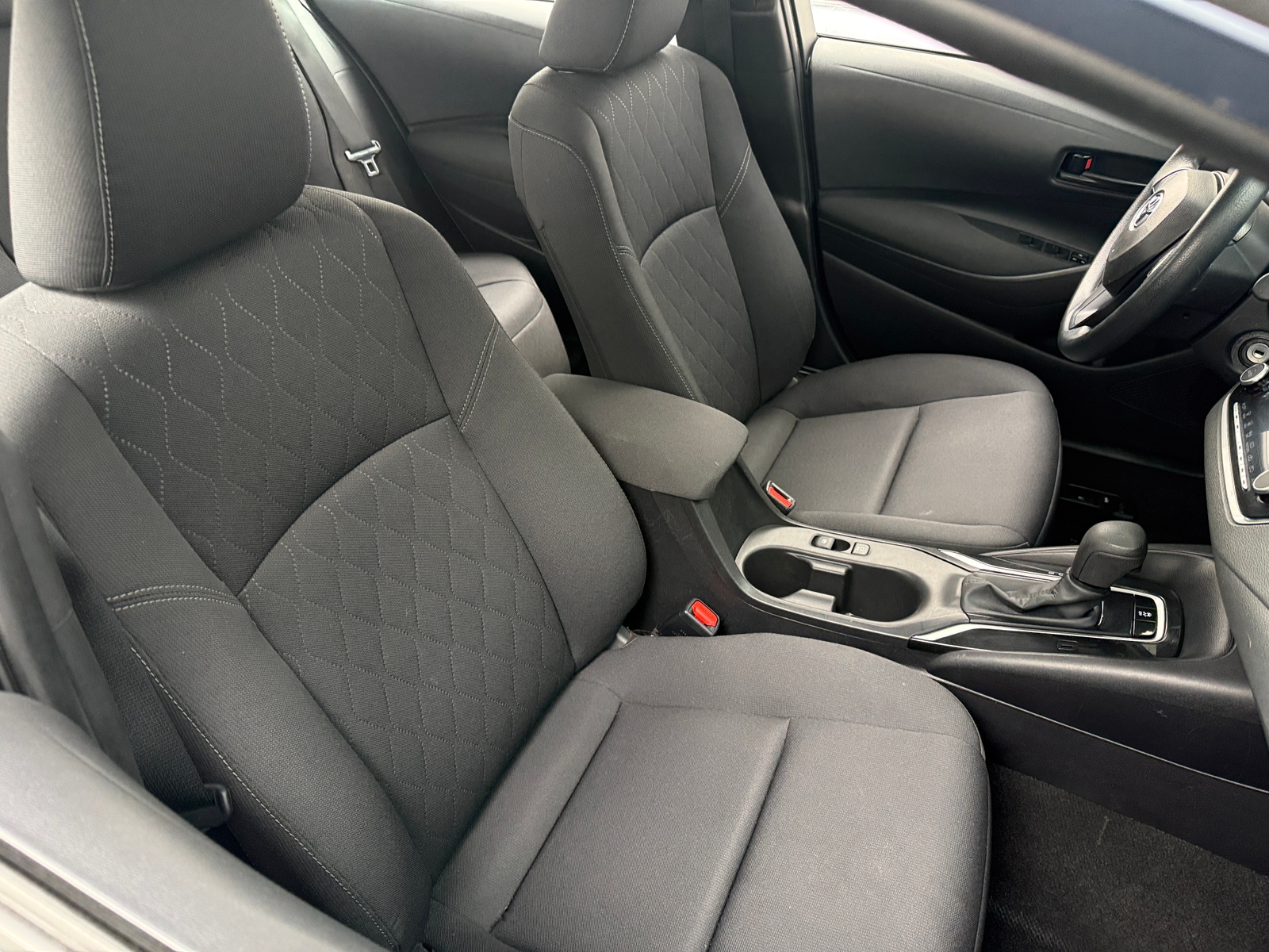 Thumbnail: 2025 Toyota Corolla - 2