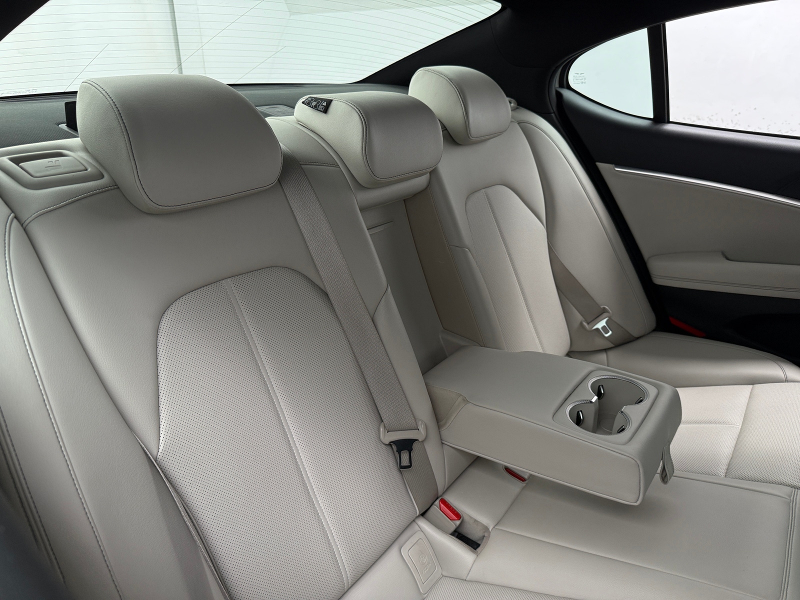 Thumbnail: 2025 Genesis G70 - 5