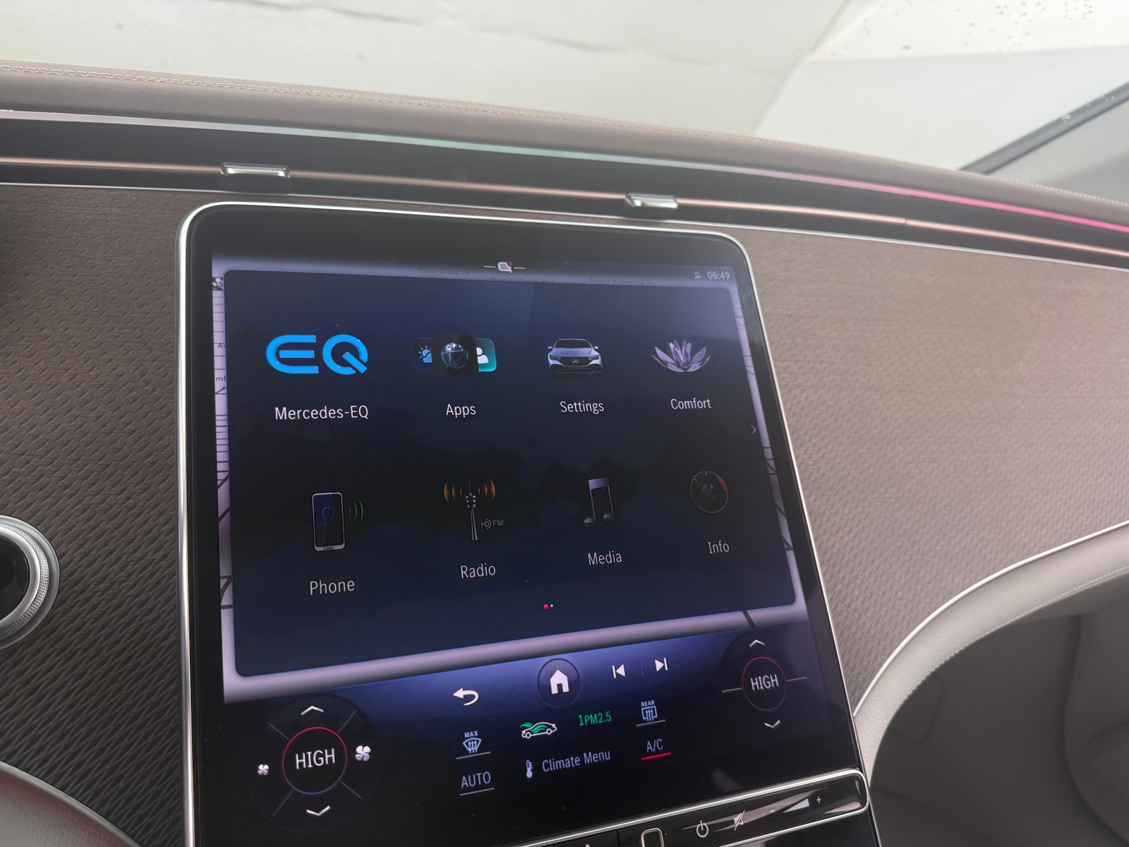 Thumbnail: 2023 Mercedes-Benz EQE - 3