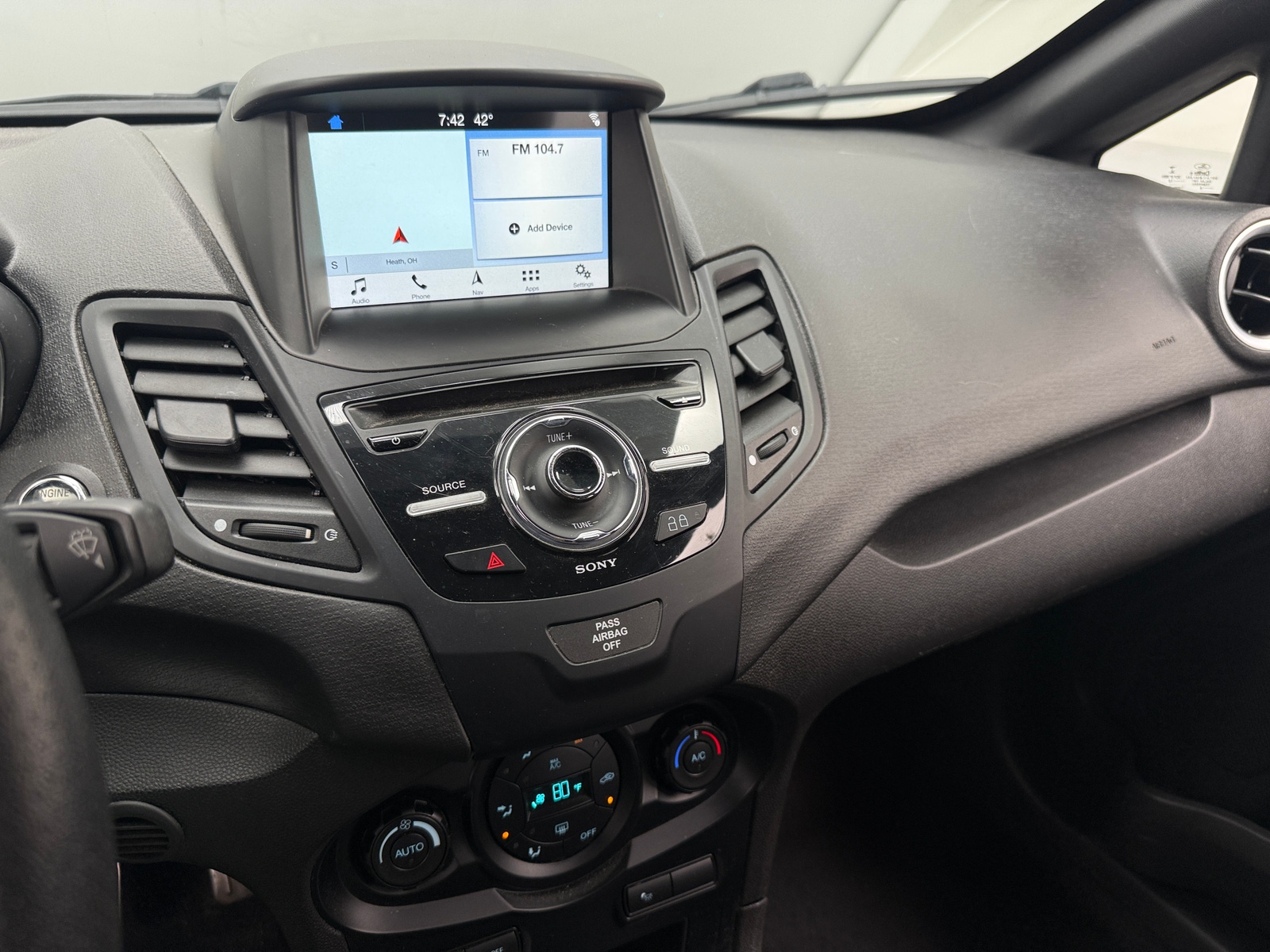 Thumbnail: 2018 Ford Fiesta - 4