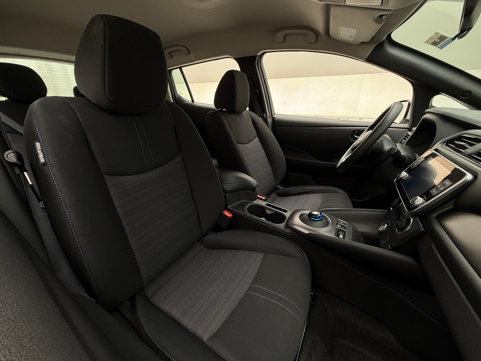 Thumbnail: 2025 Nissan Leaf - 2