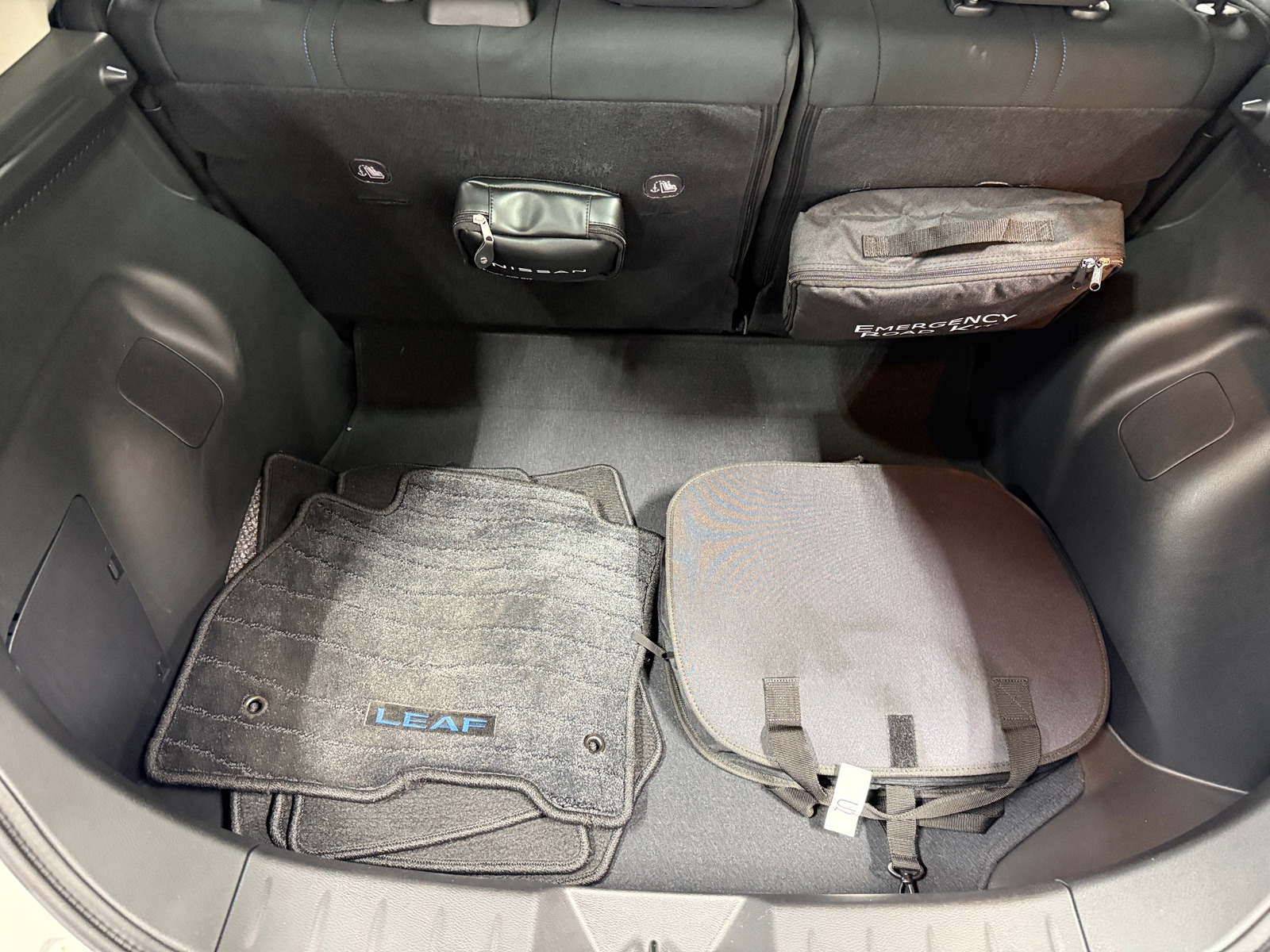 Thumbnail: 2025 Nissan Leaf - 7