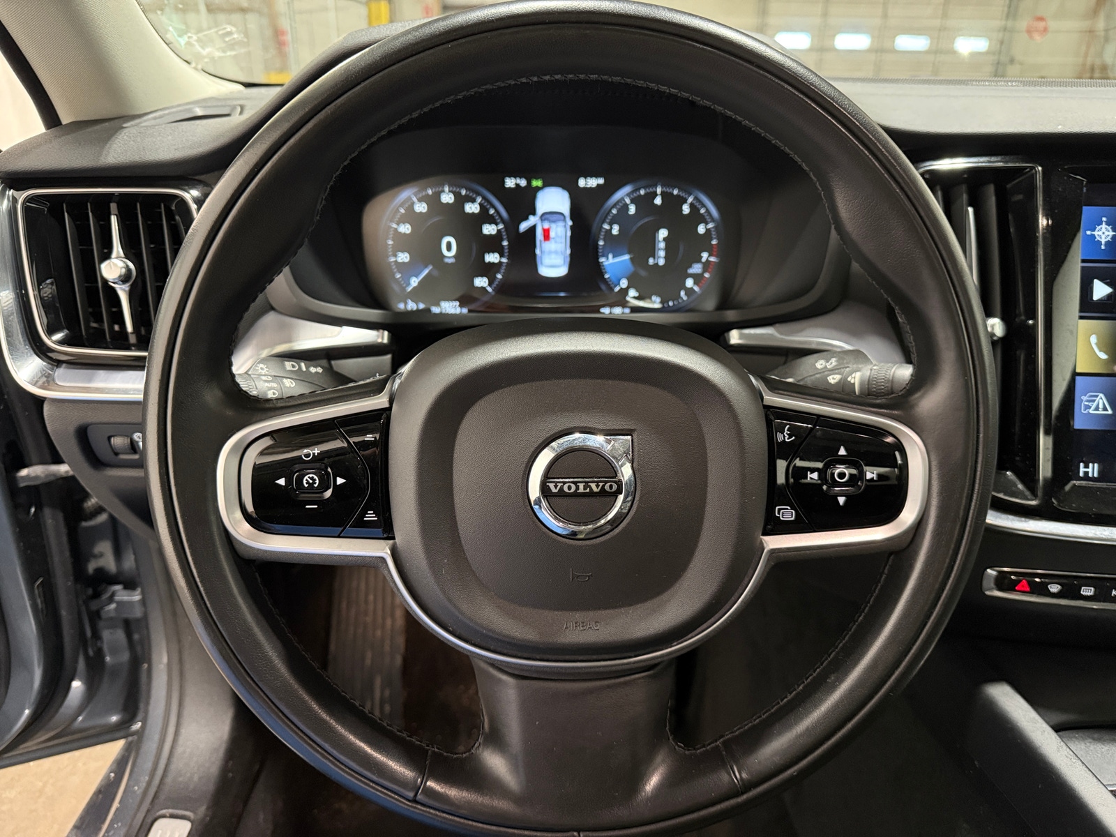 Thumbnail: 2020 Volvo S60 - 4