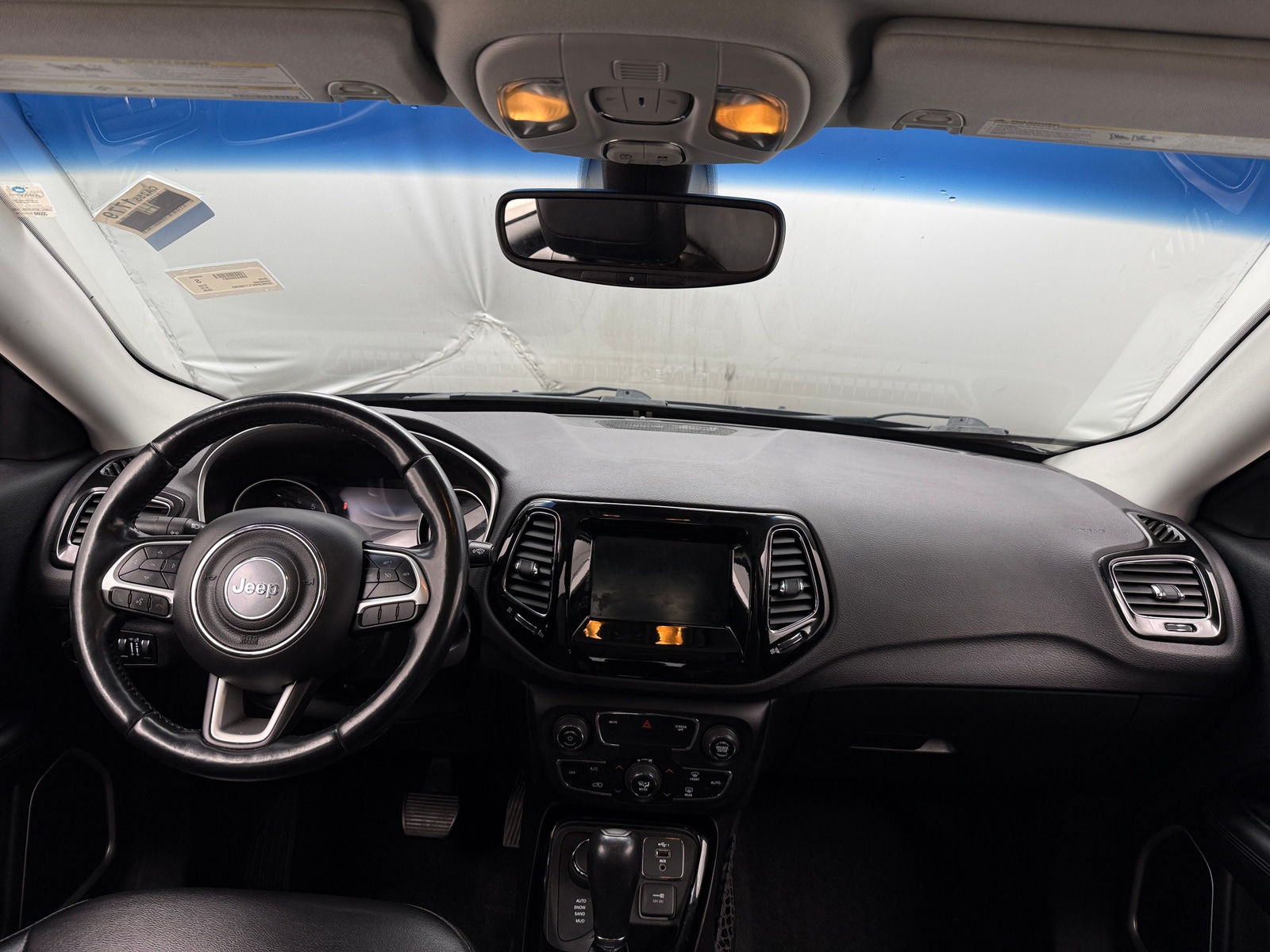 Thumbnail: 2020 Jeep Compass - 3