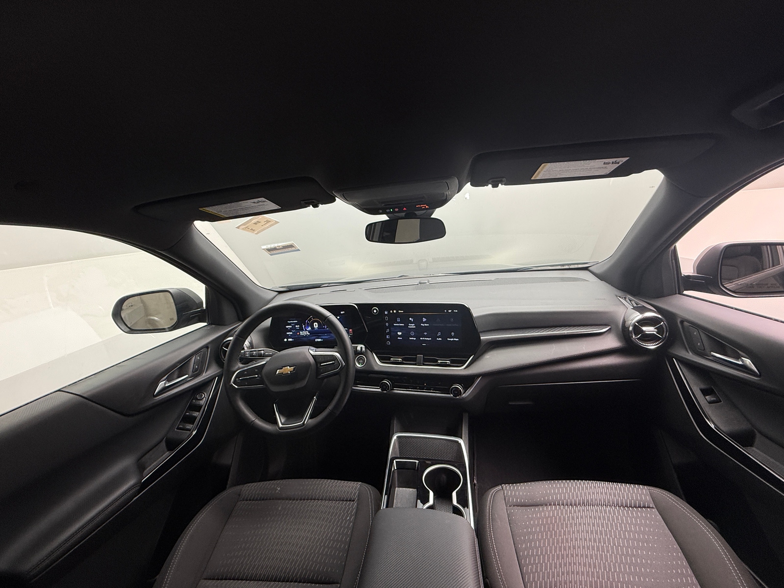 Thumbnail: 2025 Chevrolet Equinox - 3