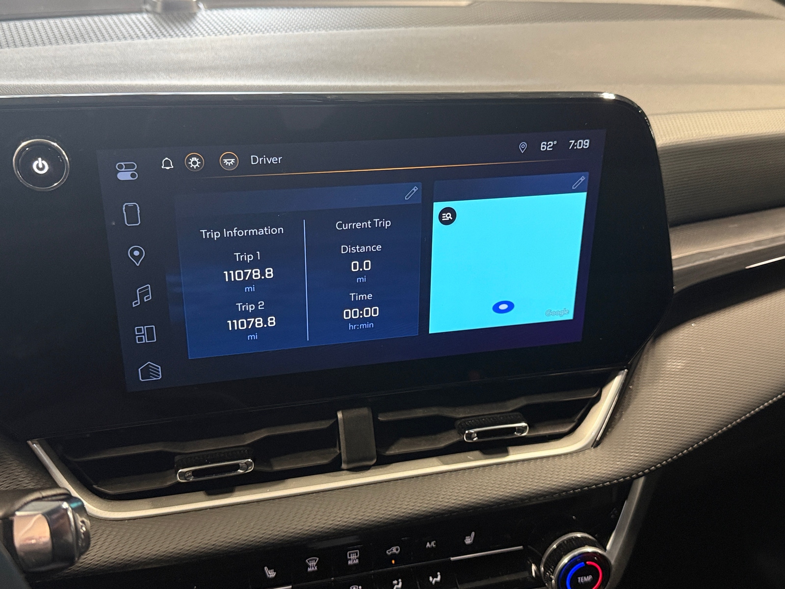 Thumbnail: 2025 Chevrolet Equinox - 4