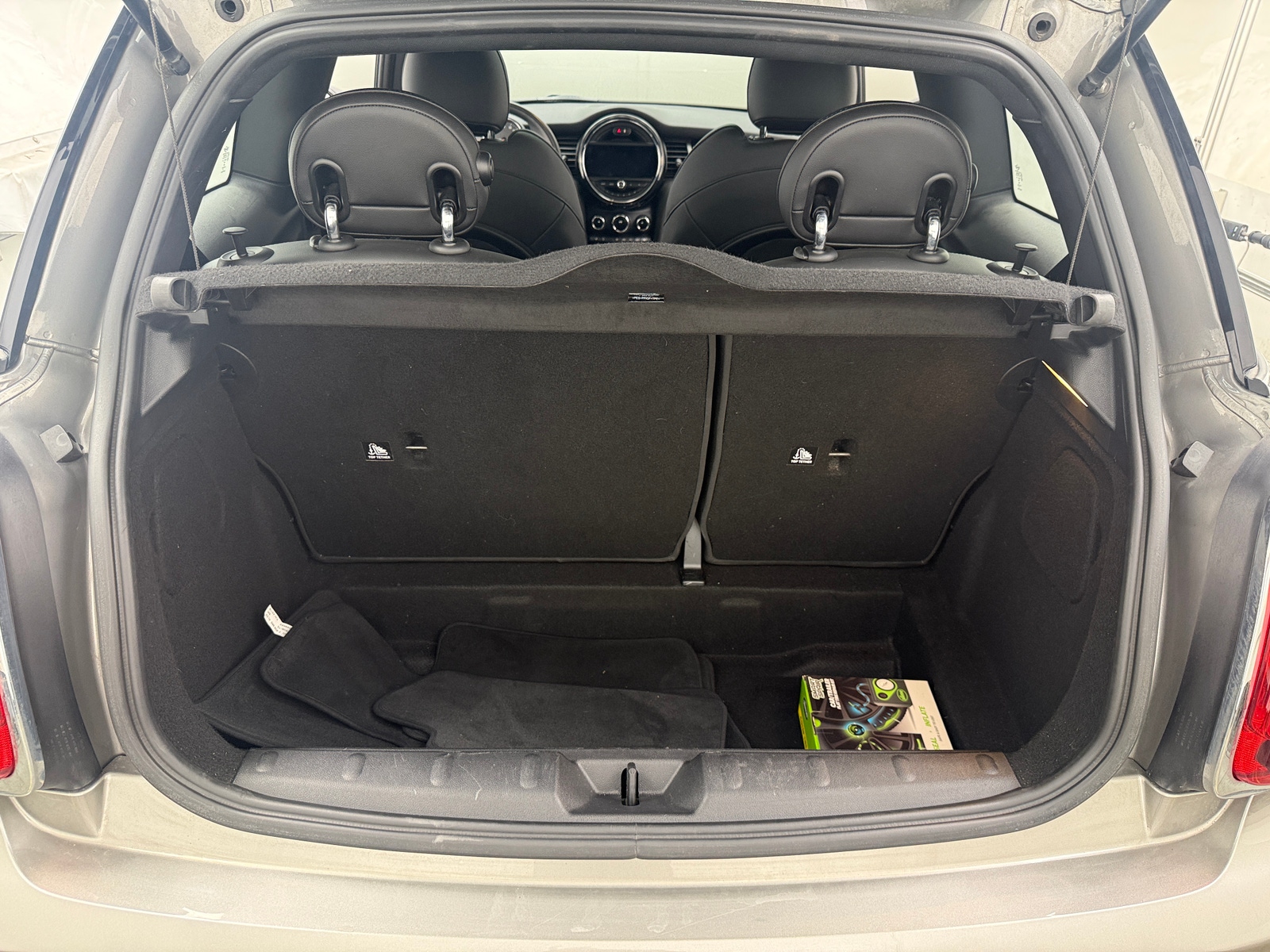 Thumbnail: 2020 MINI Cooper Hardtop - 6