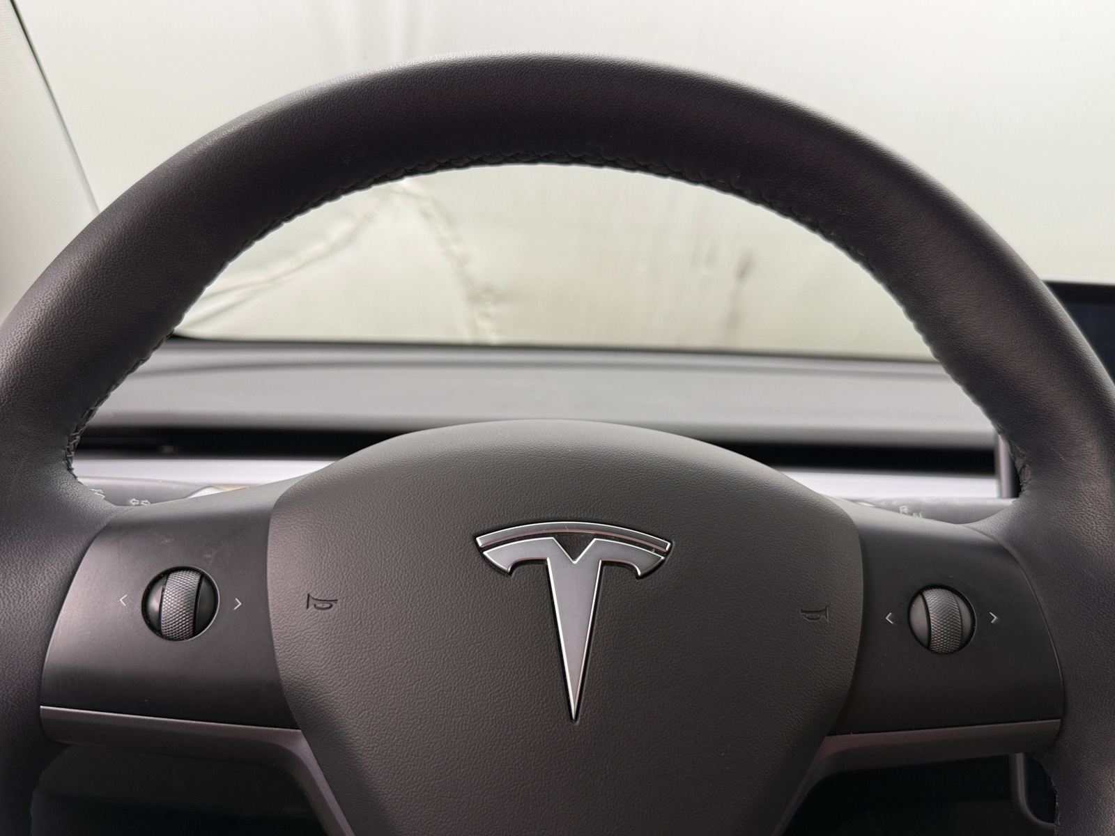 Thumbnail: 2021 Tesla Model 3 - 4