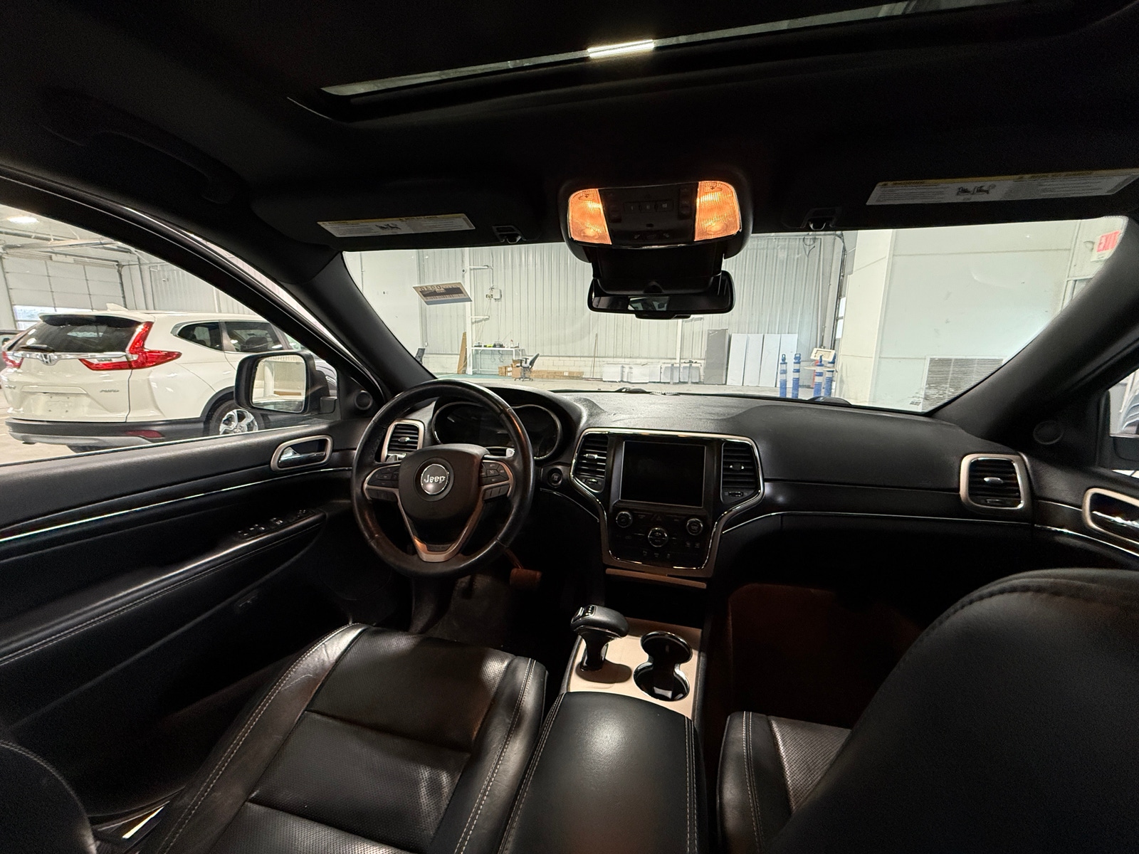 Thumbnail: 2014 Jeep Grand Cherokee - 2