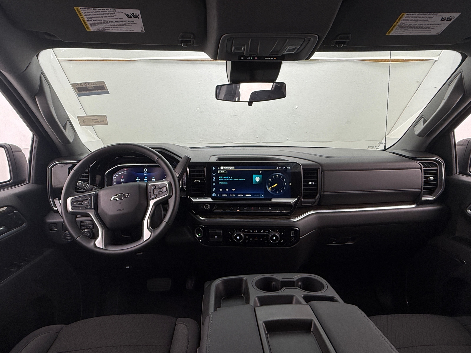 Thumbnail: 2025 Chevrolet Silverado 1500 - 3