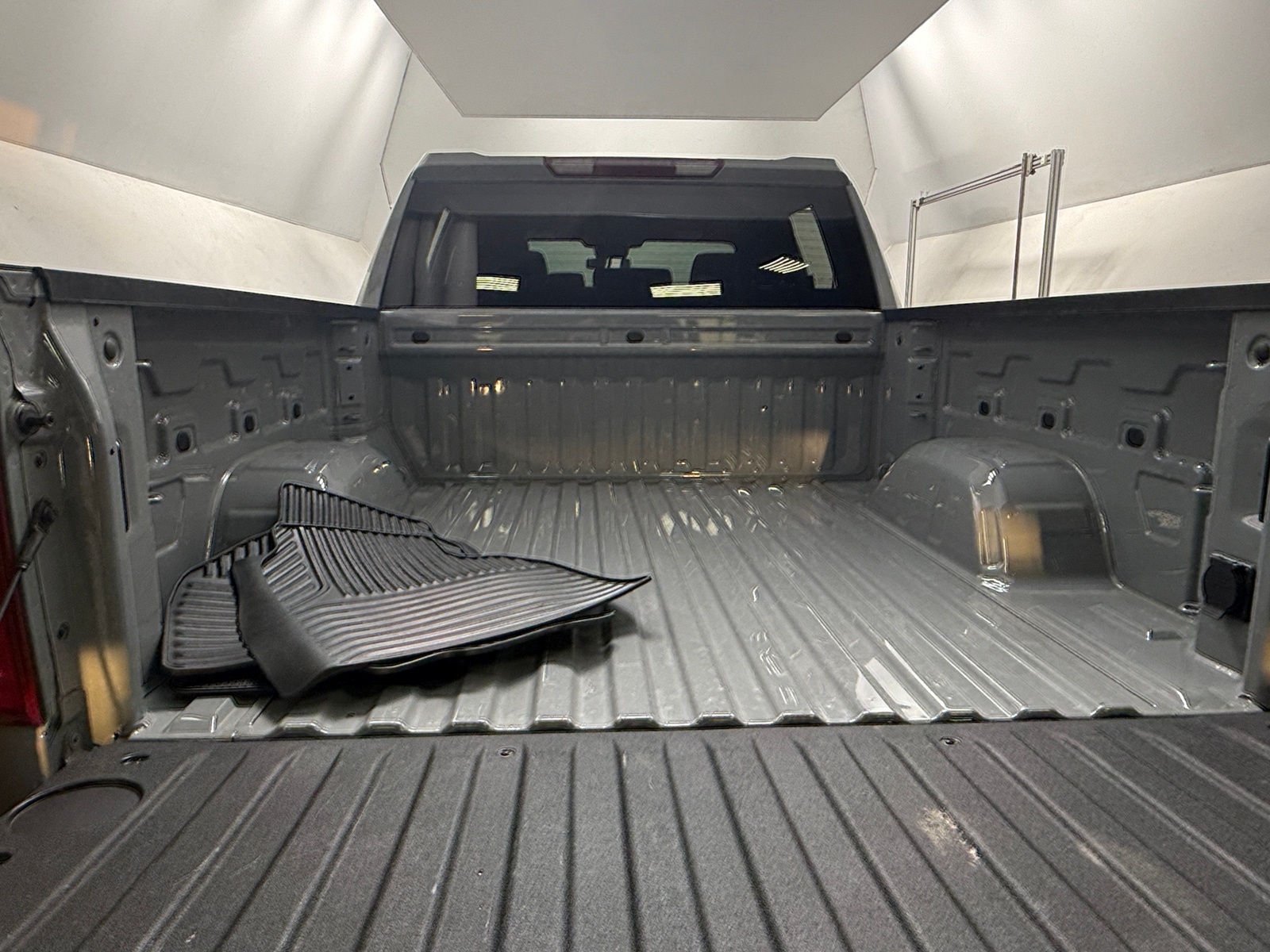 Thumbnail: 2025 Chevrolet Silverado 1500 - 7