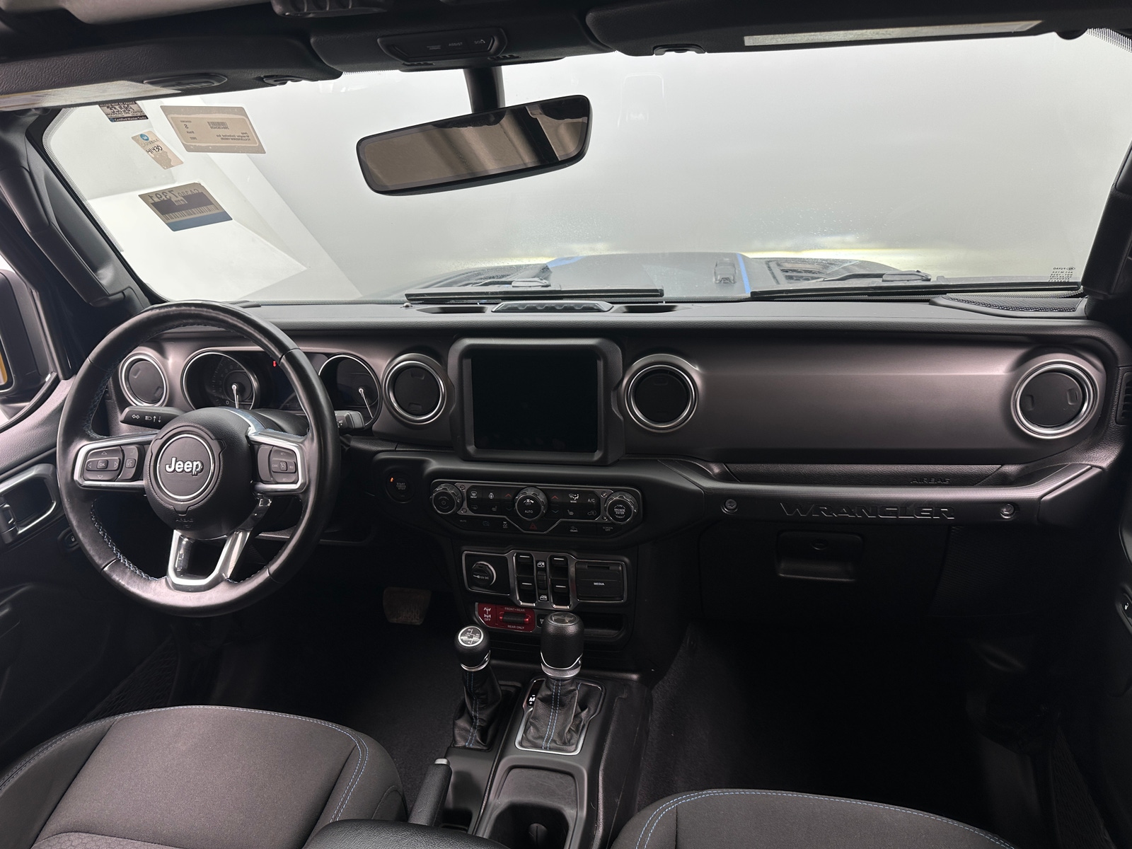 Thumbnail: 2022 Jeep Wrangler - 3