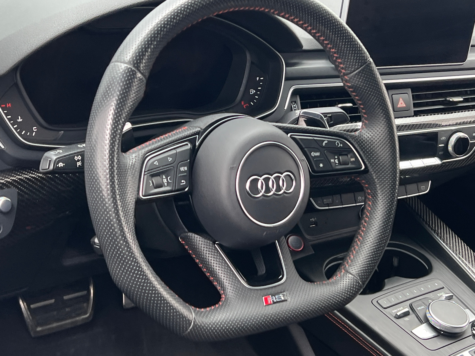 Thumbnail: 2019 Audi RS 5 - 3