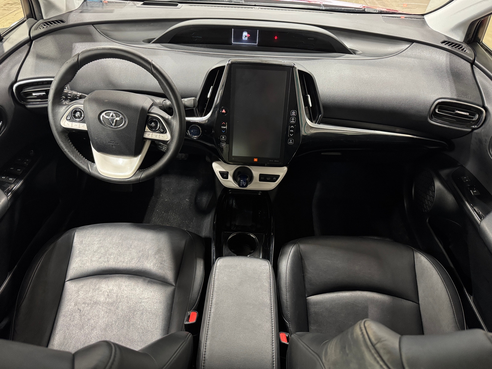 Thumbnail: 2017 Toyota Prius Prime - 2