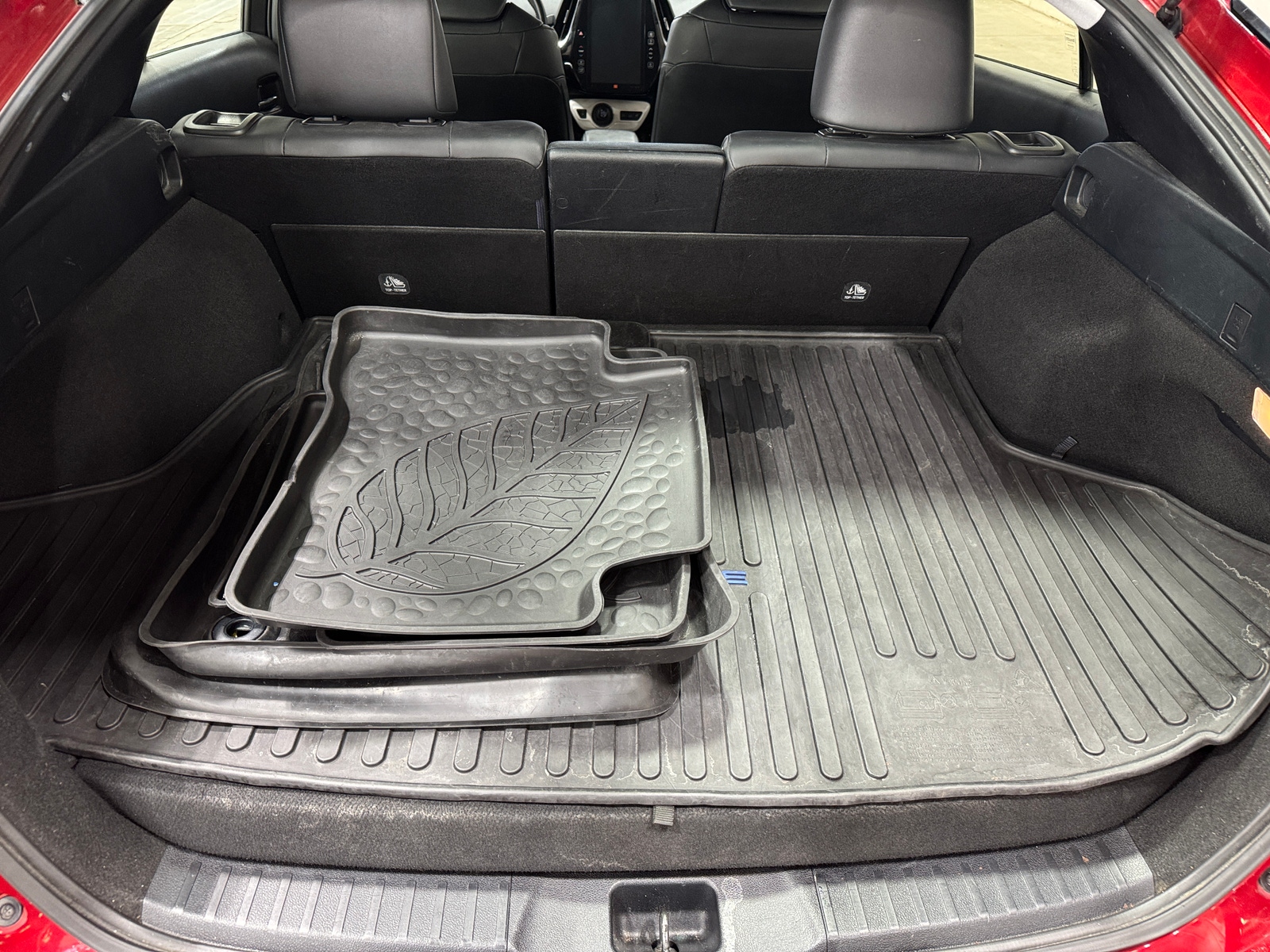 Thumbnail: 2017 Toyota Prius Prime - 6