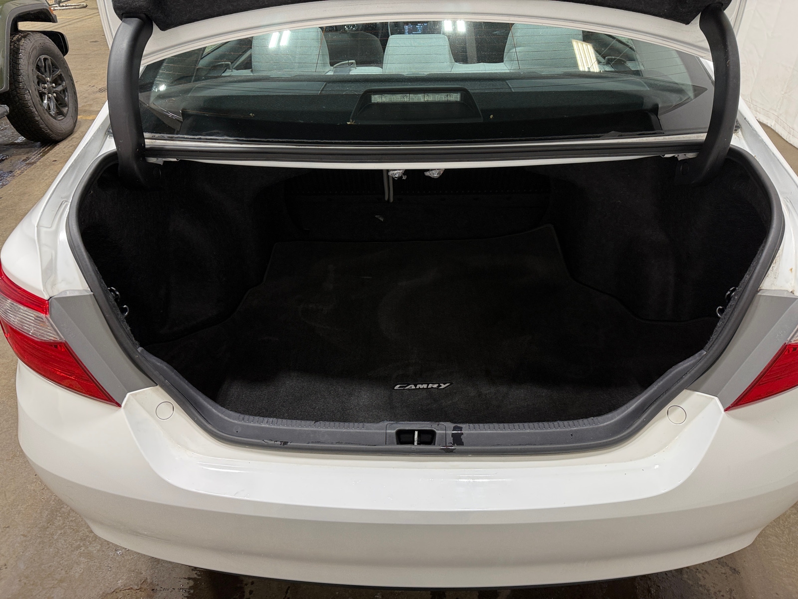 Thumbnail: 2016 Toyota Camry - 7