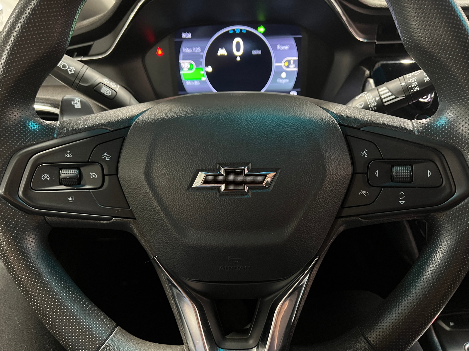 Thumbnail: 2023 Chevrolet Bolt EV - 5