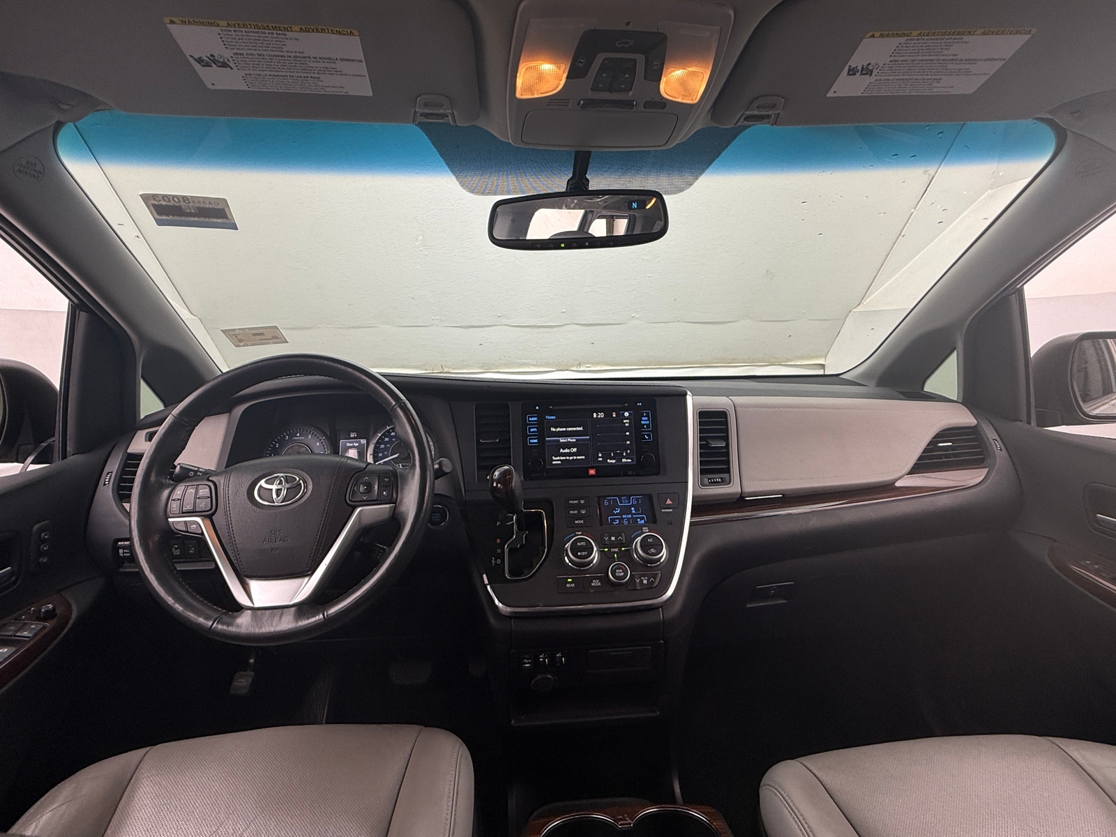 Thumbnail: 2015 Toyota Sienna - 2